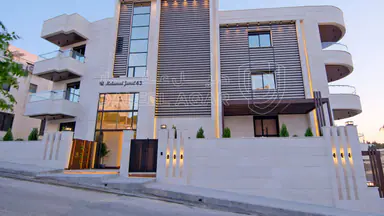 شقة - رجم عميش - 155000 دأ